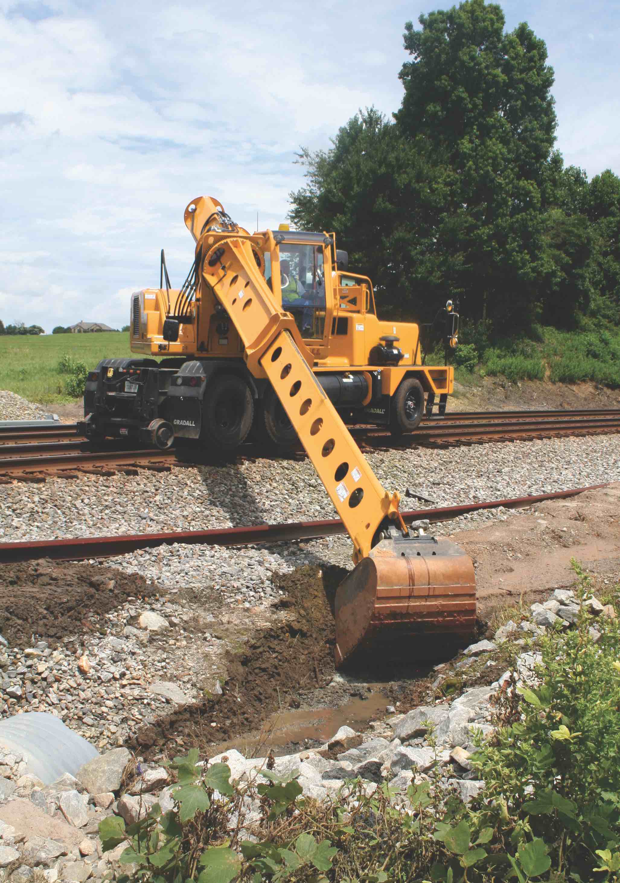 Gradall Metal Mill Maintenance Equipment News Image